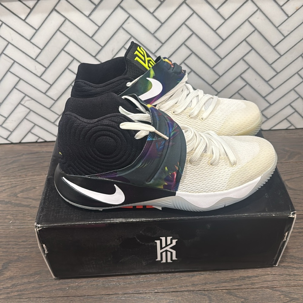 Kyrie 2